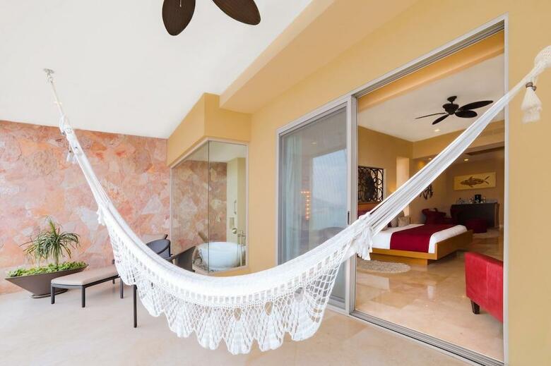 Hotel Garza Blanca Residences