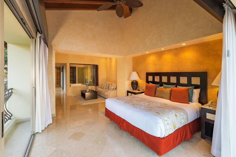 Hotel Garza Blanca Residences