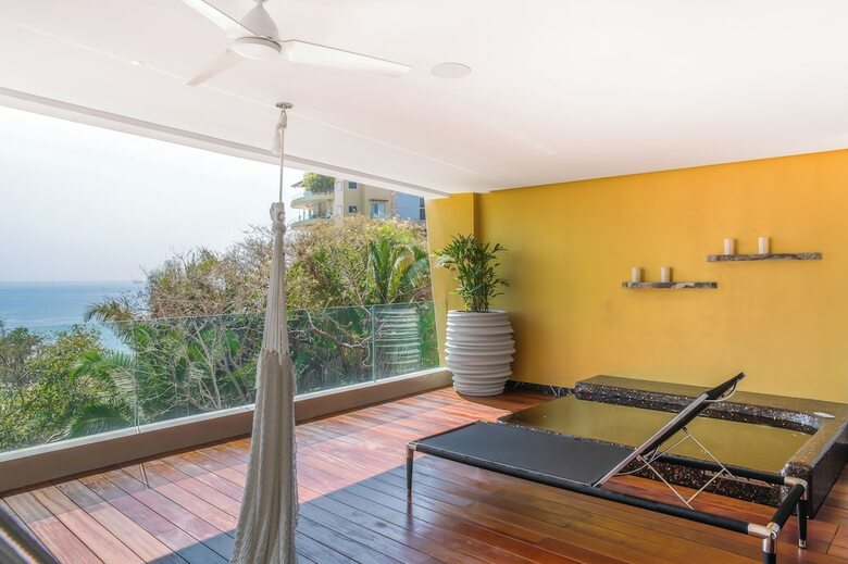 Hotel Garza Blanca Residences