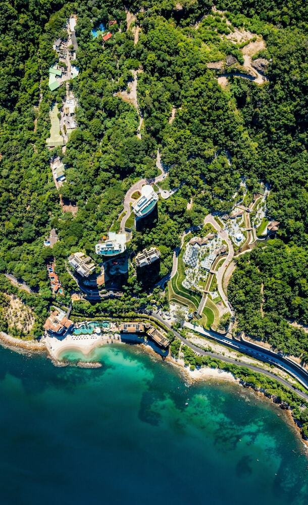 Hotel Garza Blanca Residences