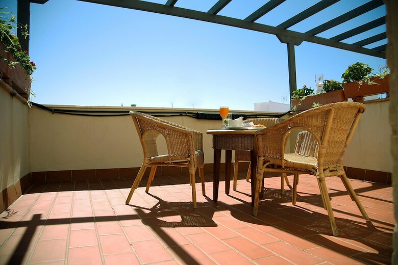 Hotel Ele Santa Barbara