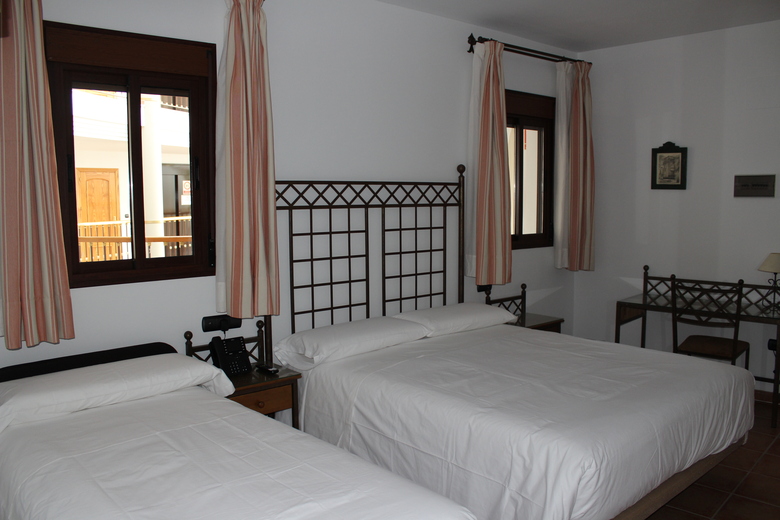 Hotel Ele Santa Barbara