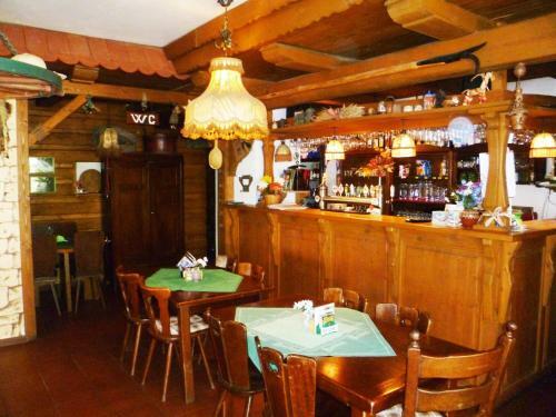 Hostal Penzion U Zast�vky
