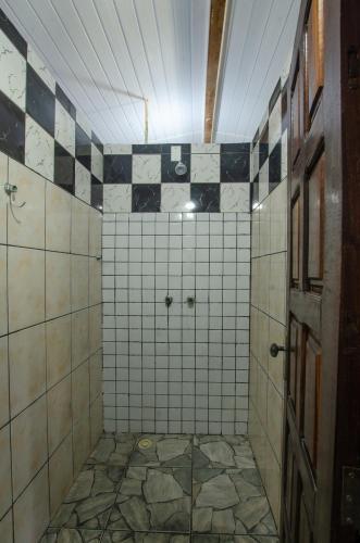 Pousada Hostel Black White