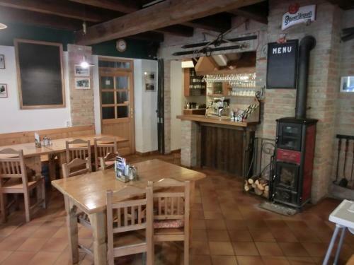 Hostal Penzion Kaminek