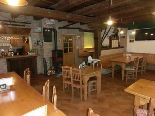 Hostal Penzion Kaminek