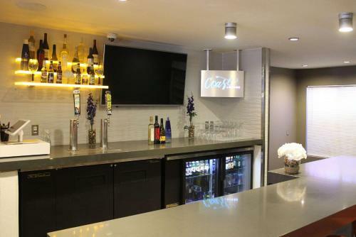 The Blvd Hotel