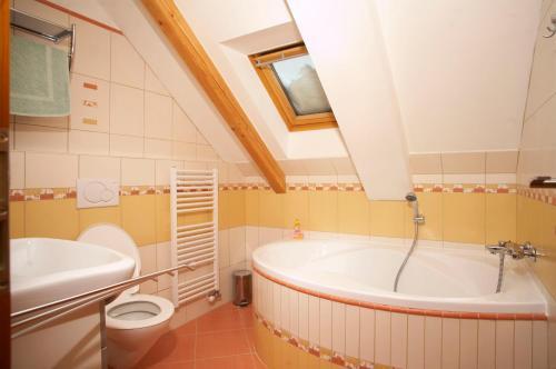 Aparthotel Happy House Apartments