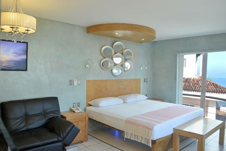 Hotel Rio Malecon