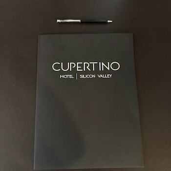 Hotel The Cupertino Inn