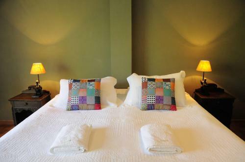 Hostal Altos De Santa Teresa Guest House