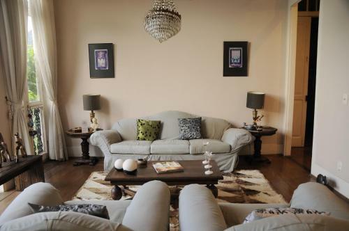 Hostal Altos De Santa Teresa Guest House