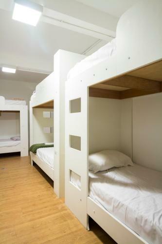 Botanic Hostel
