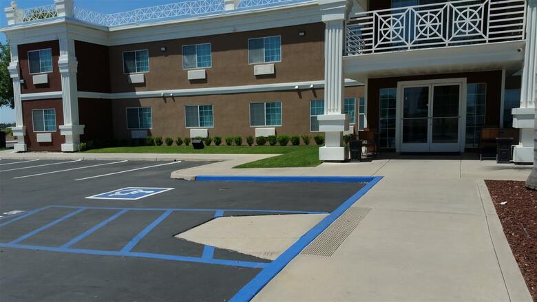 Hotel Best Western Americana - Dinuba