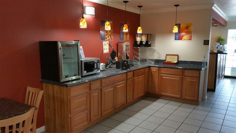 Hotel Best Western Americana - Dinuba