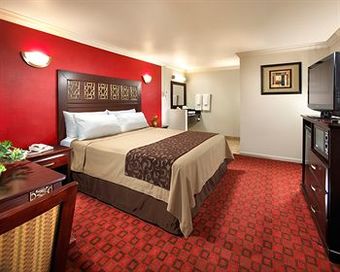 Hotel Studio Inn & Suites Downey