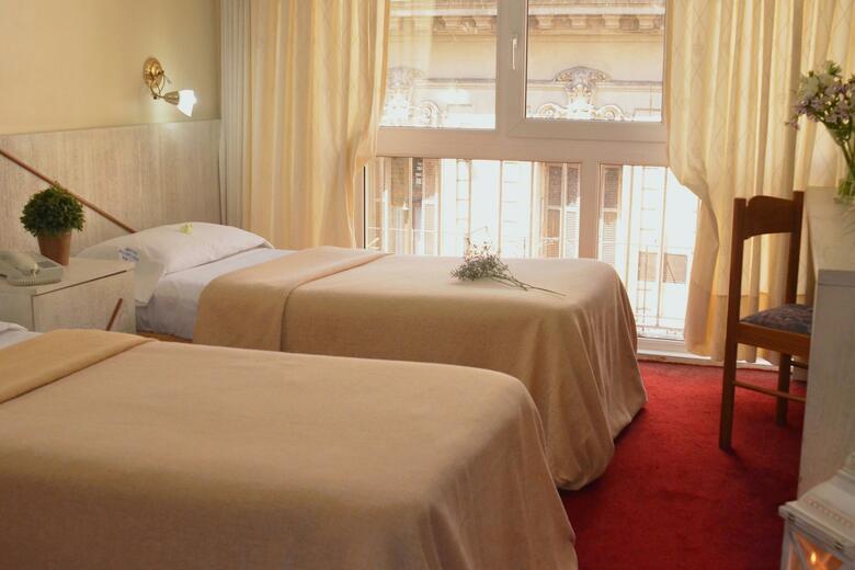 Hotel Ayamitre