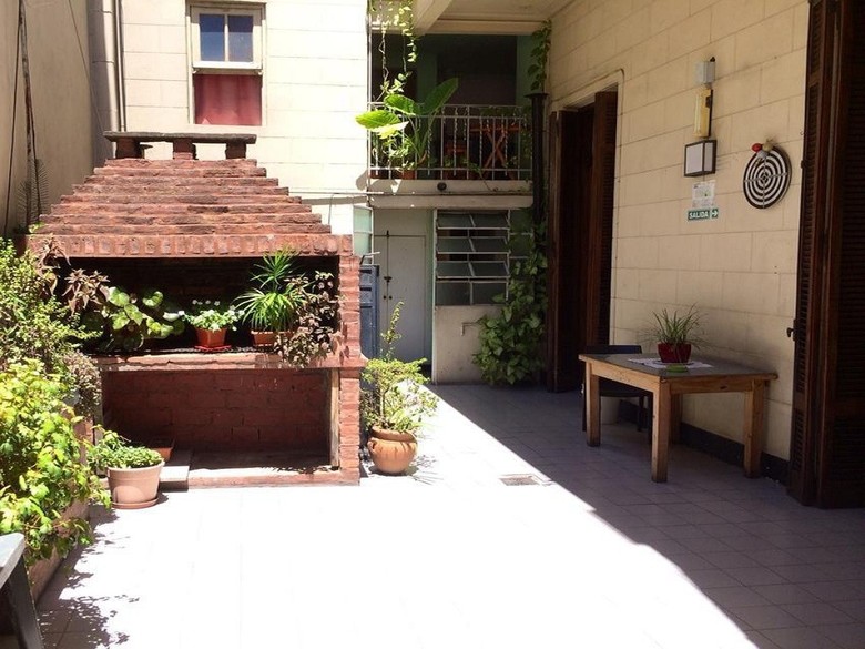 Hostal Waikiki Hostel