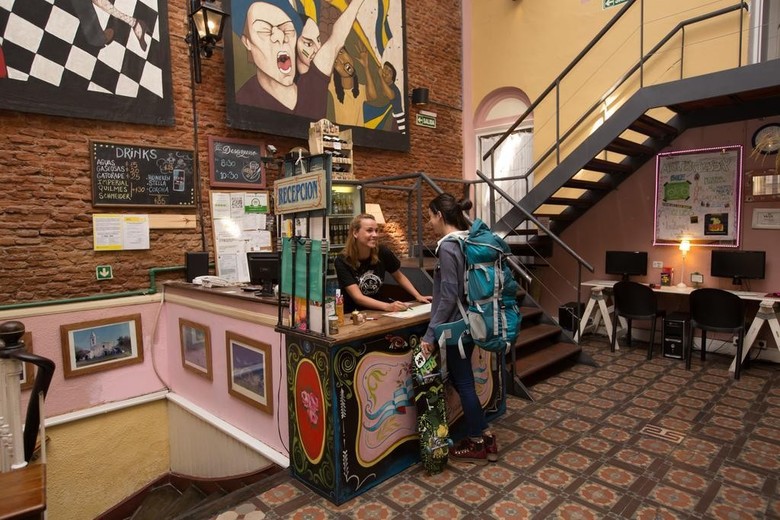 Ba Stop Hostel