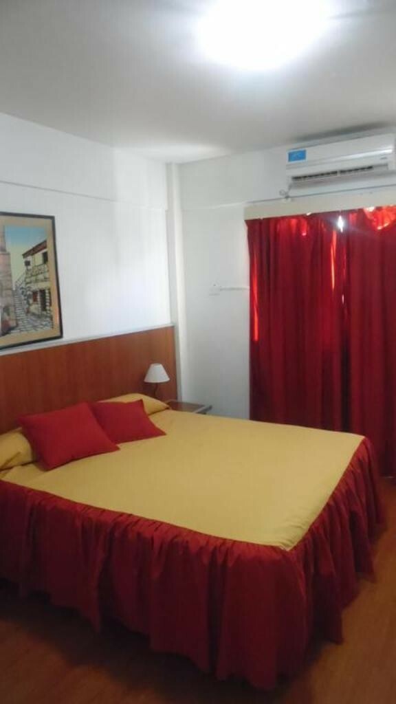 Hotel Adrazi Internacional