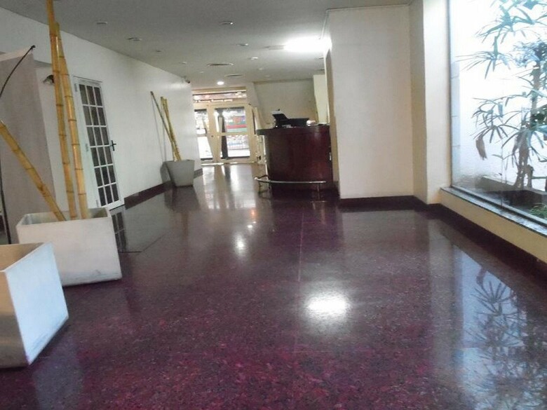 Hotel Adrazi Internacional