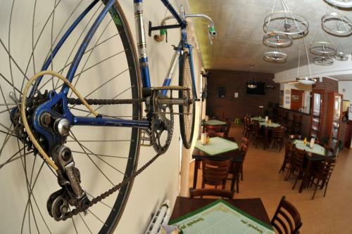 Hostal Sport Klub Hvozd