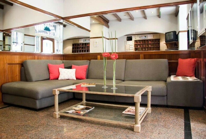Hotel Petit Recoleta Suites