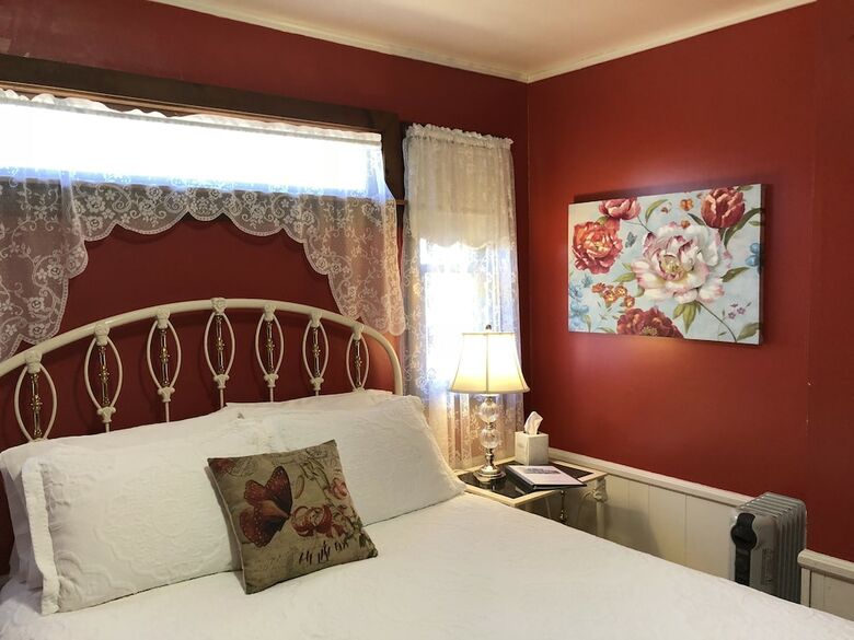 Country Inn Bed And Breakfast