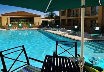 Hotel Courtyard Fresno
