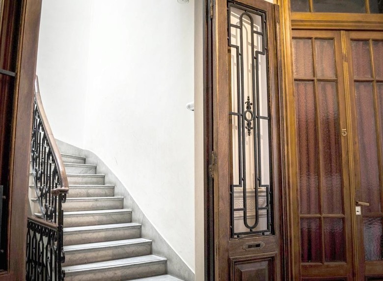 Hostal Voyage Recoleta Hostel