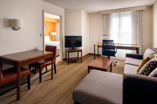 Hotel Residence Inn Fresno