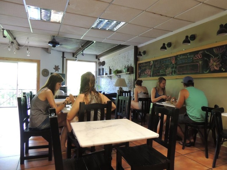V&s Hostel Club