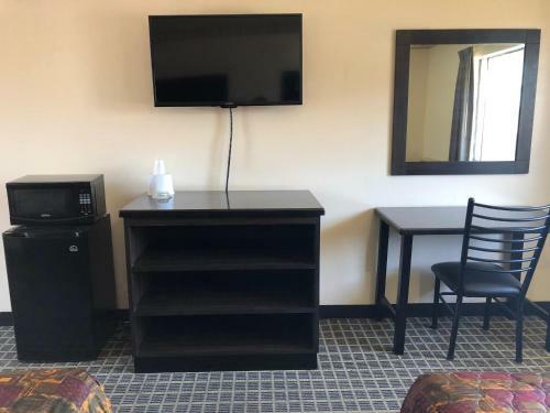 Motel Economy Inn Fresno