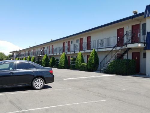 Motel Economy Inn Fresno