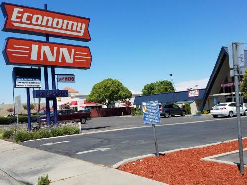 Motel Economy Inn Fresno