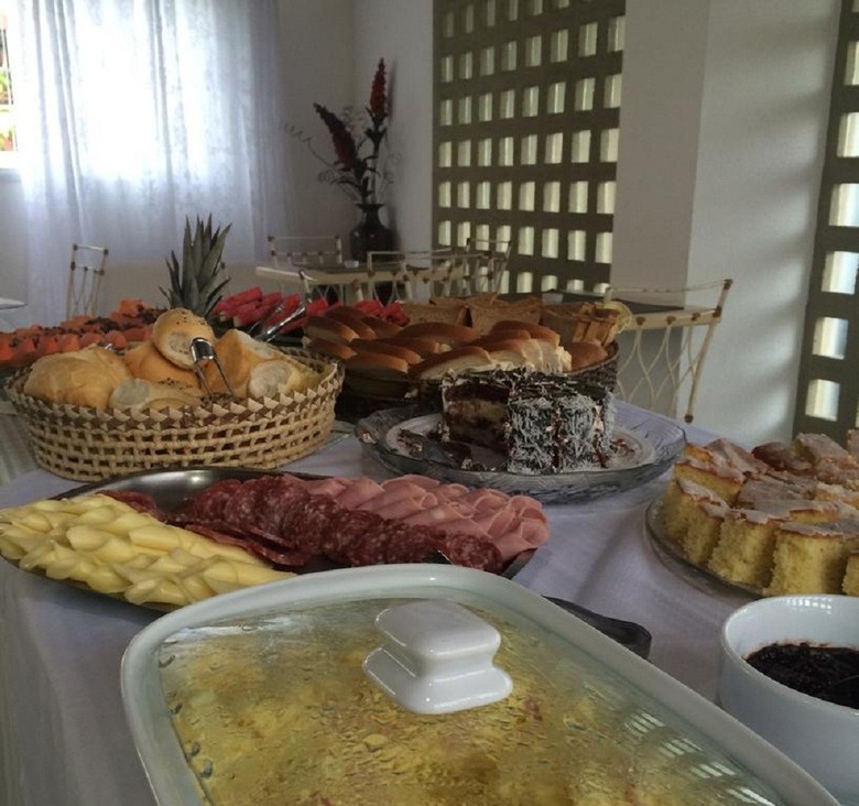 Apart Hotel Abaet�