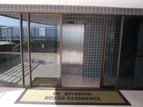 Top Apartment