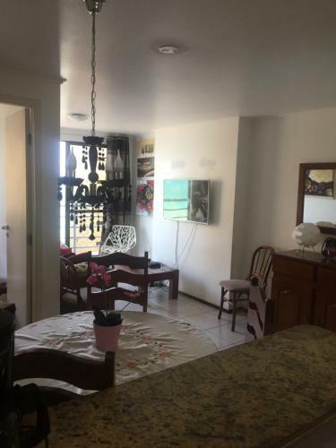 Top Apartment