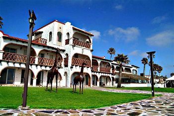 Hotel Castillos Del Mar