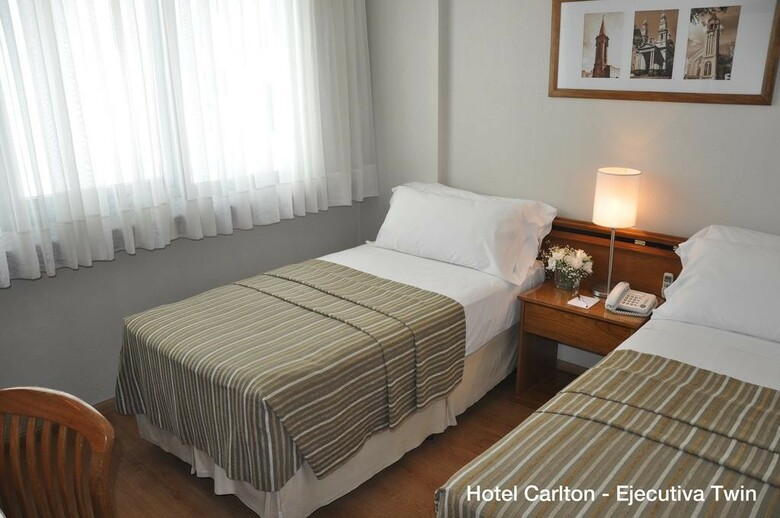Hotel Solans Carlton