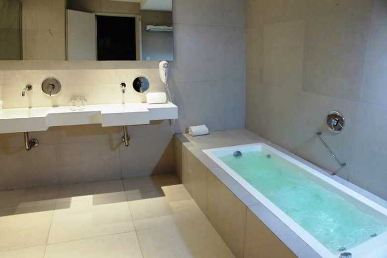 Hotel Dazzler Palermo