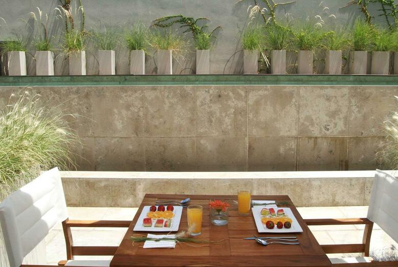 Hotel Dazzler Palermo