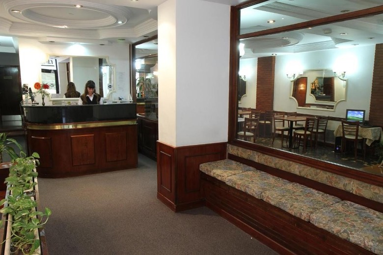 Hotel Rodney