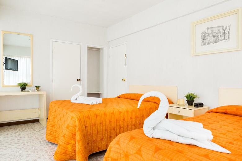 Hotel Mar�a Teresa
