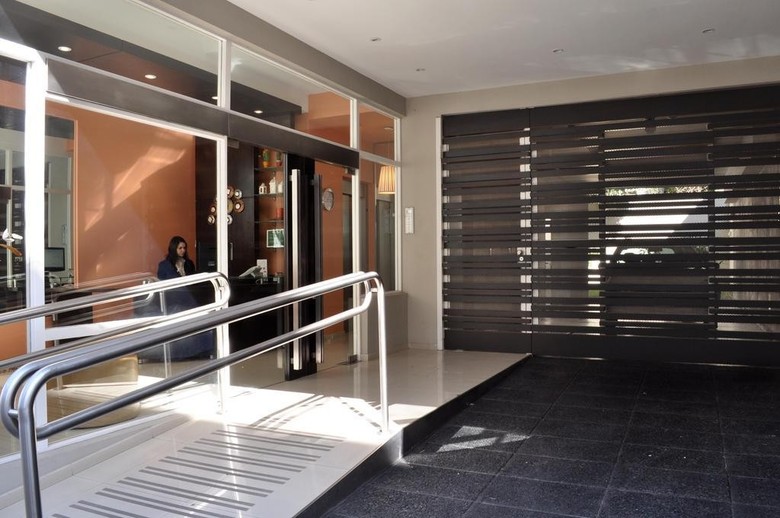 Cimma Suites Apart Hotel