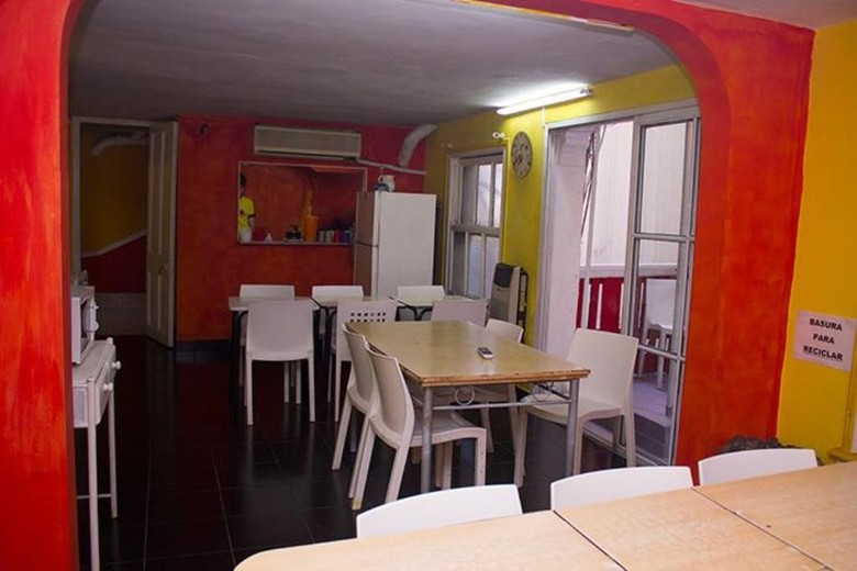 1385 Hostel