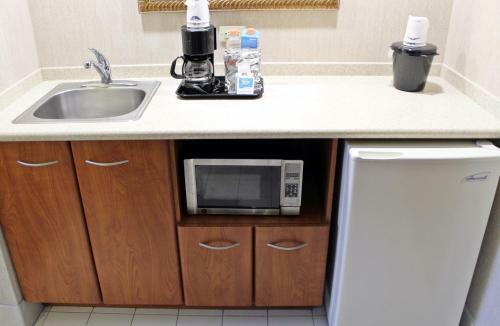 Hotel Hampton Inn Saltillo Airport Area