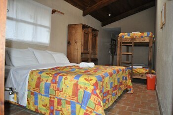 Rossco Backpackers Hostel