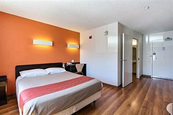 Motel 6 Gilroy