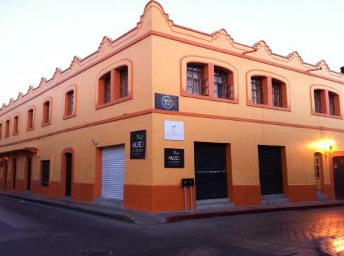 Puerta Vieja Hostel